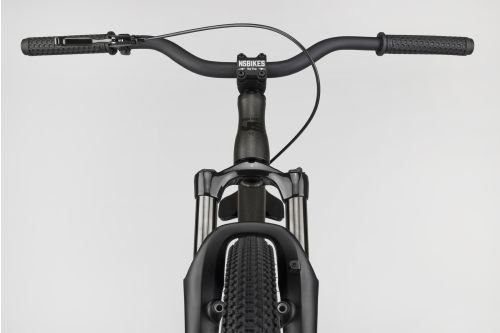 Rower dirt NS Bikes Movement 3 2025 Gratis Pompka